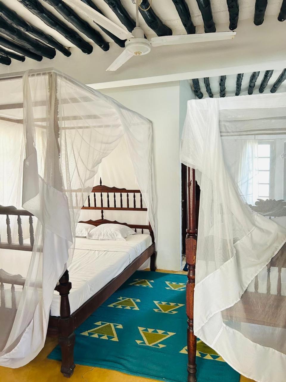 Shela Bahari Bed & Breakfast Exterior photo