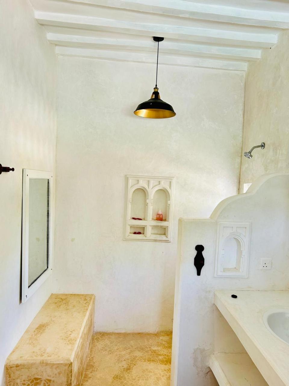 Shela Bahari Bed & Breakfast Exterior photo